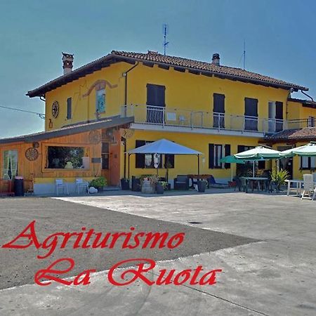 Agriturismo La Ruota Montelupo Albese Экстерьер фото